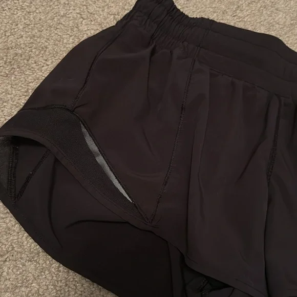 Lululemon shorts - Picture 2 of 6